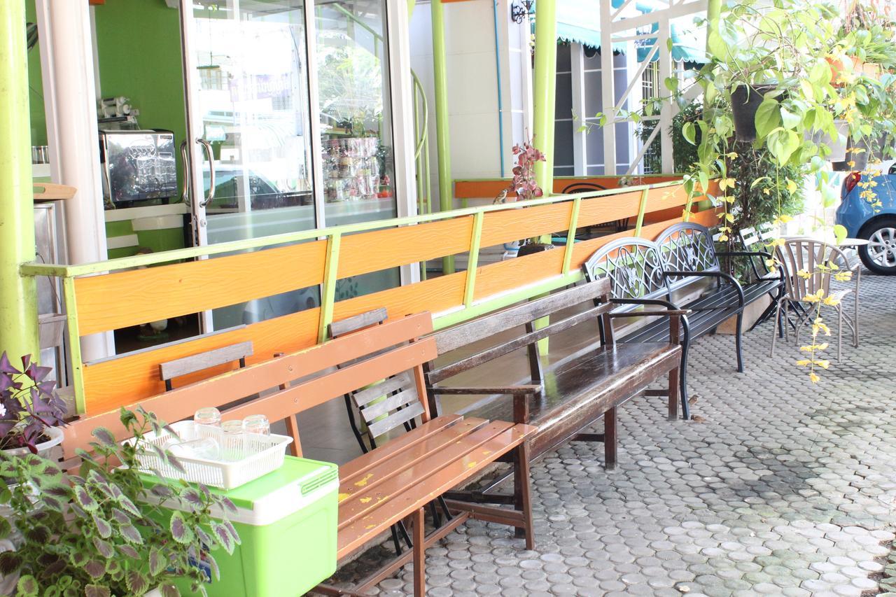 Thanyachatra Boutique. Phetchaburi Exterior photo